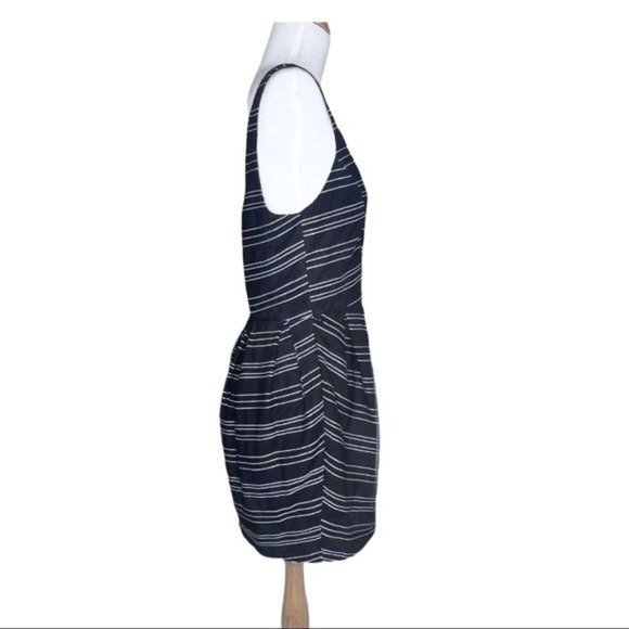BCBGENERATION Dress Back Zip Skater Black and White Stripes Size 8 - Picture 8 of 10